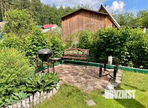 Дом 40м², 2-этажный, участок 6 сот.  