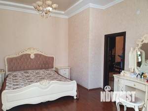 Коттедж 726м², 3-этажный, участок 25 сот.  