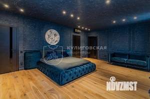 Коттедж 300м², 2-этажный, участок 10 сот.  