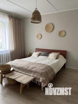 Коттедж 300м², 2-этажный, участок 13 сот.  