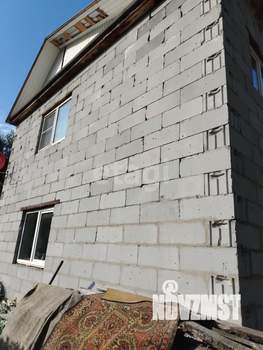 Коттедж 180м², 2-этажный, участок 6 сот.  