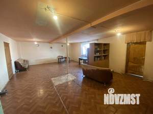 Дом 220м², 2-этажный, участок 10 сот.  