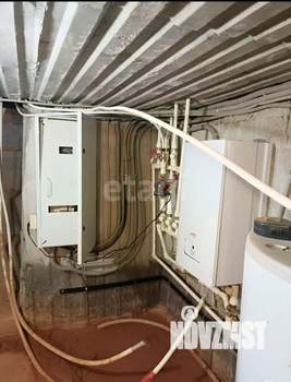 Дом 319м&sup2;, 3-этажный, участок 6 сот.  