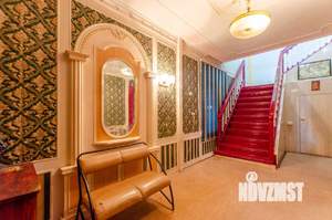 Коттедж 333м², 2-этажный, участок 4 сот.  