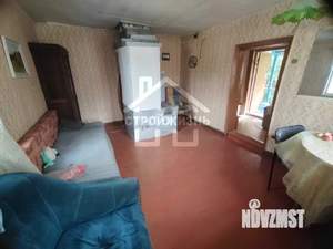 Дом 40м², 2-этажный, участок 6 сот.  