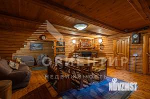 Коттедж 349м², 2-этажный, участок 12 сот.  