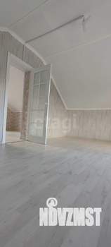 Дом 83м&sup2;, 2-этажный, участок 4 сот.  