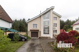 Коттедж 360м², 2-этажный, участок 14 сот.  