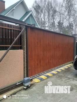 Коттедж 180м², 3-этажный, участок 30 сот.  