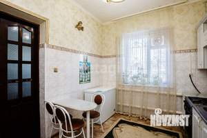 Коттедж 246м², 2-этажный, участок 6 сот.  