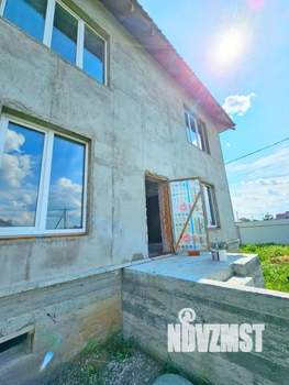 Дом 378м², 3-этажный, участок 10 сот.  