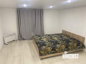 Дом 70м², 2-этажный, участок 5 сот.  