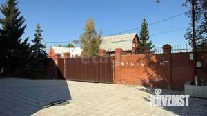 Дом 380м², 3-этажный, участок 15 сот.  