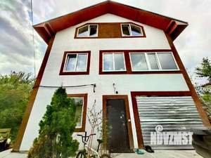 Коттедж 320м², 3-этажный, участок 4 сот.  