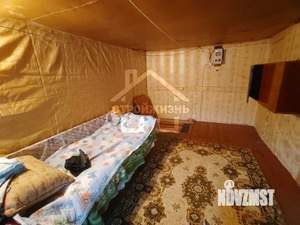 Дом 32м², 2-этажный, участок 8 сот.  