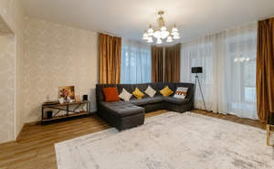 Дом 253м², 2-этажный, участок 10 сот.  