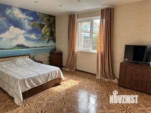 Дом 185м², 2-этажный, участок 15 сот.  