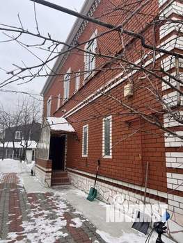 Коттедж 450м², 3-этажный, участок 8 сот.  
