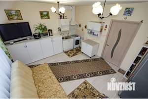 Коттедж 244м&sup2;, 2-этажный, участок 5 сот.  