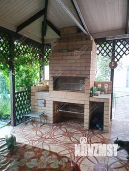 Коттедж 340м², 2-этажный, участок 10 сот.  