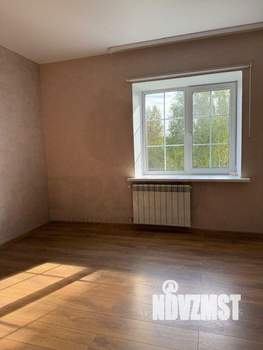 Дом 302м², 2-этажный, участок 8 сот.  