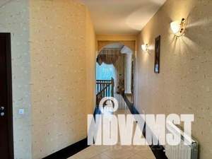 Коттедж 450м², 2-этажный, участок 9 сот.  