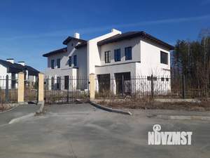 Коттедж 520м², 2-этажный, участок 22 сот.  