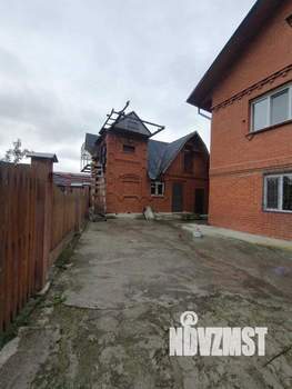 Коттедж 391м², 2-этажный, участок 13 сот.  