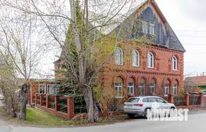 Коттедж 333м², 2-этажный, участок 4 сот.  