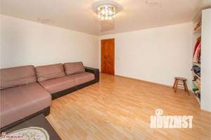 Коттедж 330м², 3-этажный, участок 6 сот.  
