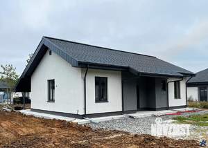 Дом 110м², 1-этажный, участок 8 сот.  