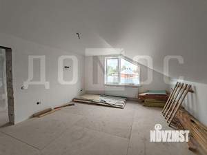 Дом 230м², 2-этажный, участок 10 сот.  