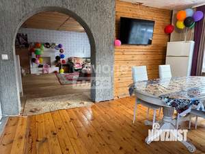 Дом 165м², 2-этажный, участок 8 сот.  