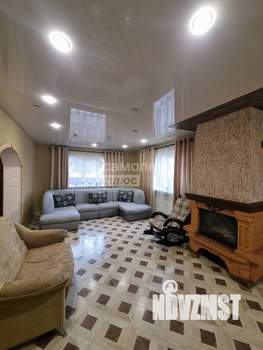 Дом 204м², 2-этажный, участок 20 сот.  