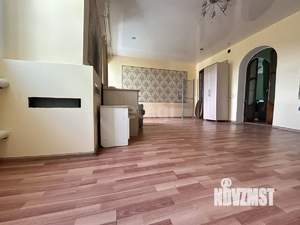 Коттедж 320м², 2-этажный, участок 5 сот.  