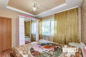 Коттедж 120м², 2-этажный, участок 6 сот.  