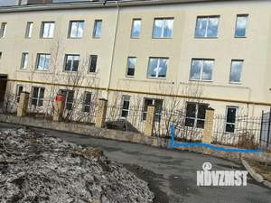 Таунхаус 180м², 3-этажный, участок 3 сот.  