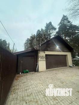 Дом 240м², 2-этажный, участок 24 сот.  
