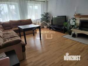 Дом 256м², 2-этажный, участок 10 сот.  