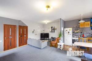 Дом 112м&sup2;, 2-этажный, участок 7 сот.  