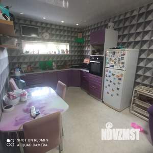 Дом 72м², 2-этажный, участок 1 сот.  