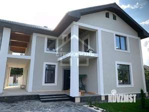 Дом 280м², 2-этажный, участок 10 сот.  