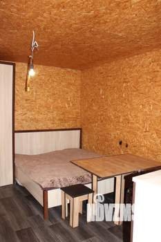 Дом 90м&sup2;, 2-этажный, участок 6 сот.  