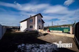 Дом 161м², 2-этажный, участок 10 сот.  