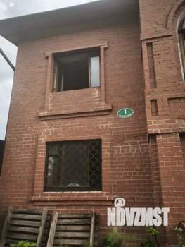 Коттедж 263м², 3-этажный, участок 11 сот.  