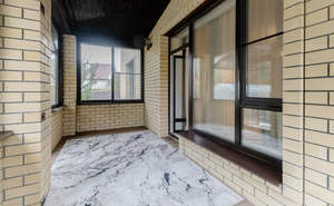 Дом 253м², 2-этажный, участок 10 сот.  