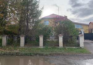 Дом 450м², 2-этажный, участок 9 сот.  