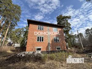 Дом 516м², 3-этажный, участок 12 сот.  