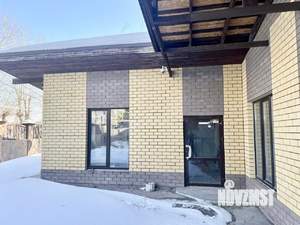 Таунхаус 1380м², 3-этажный, участок 11 сот.  