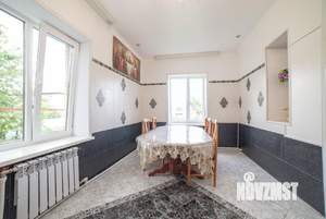Коттедж 314м², 2-этажный, участок 6 сот.  